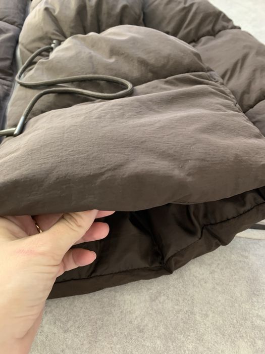 Шоколадний пуфер пуховик h&m S