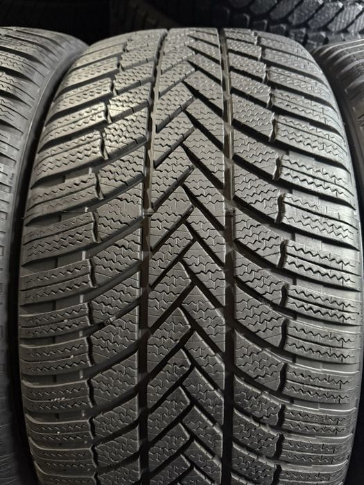 255/40/20 R20 Bridgestone Blizzak LM005 4шт зима