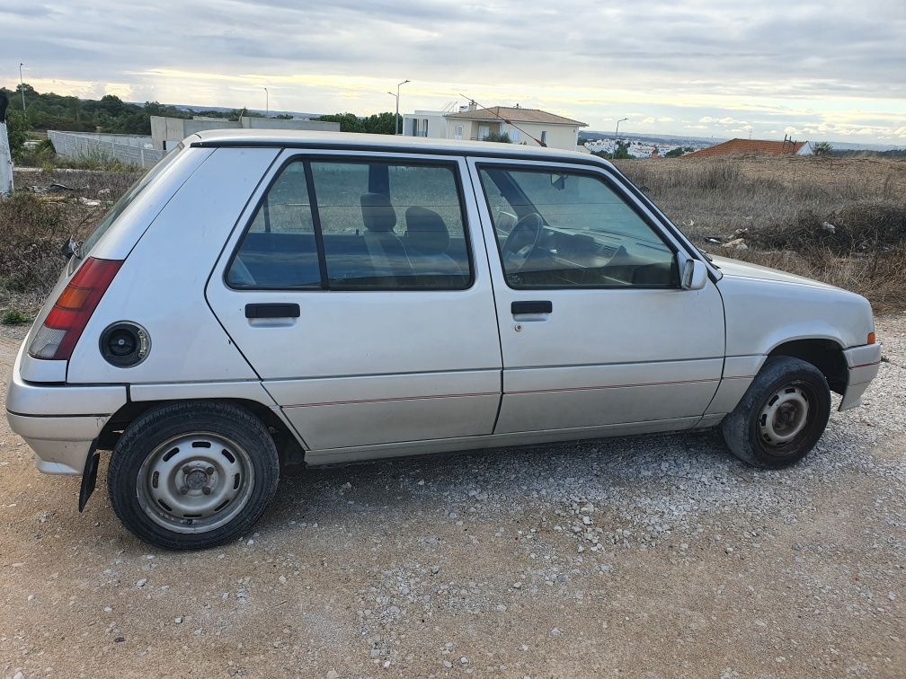 Renault 5 gtr 1235