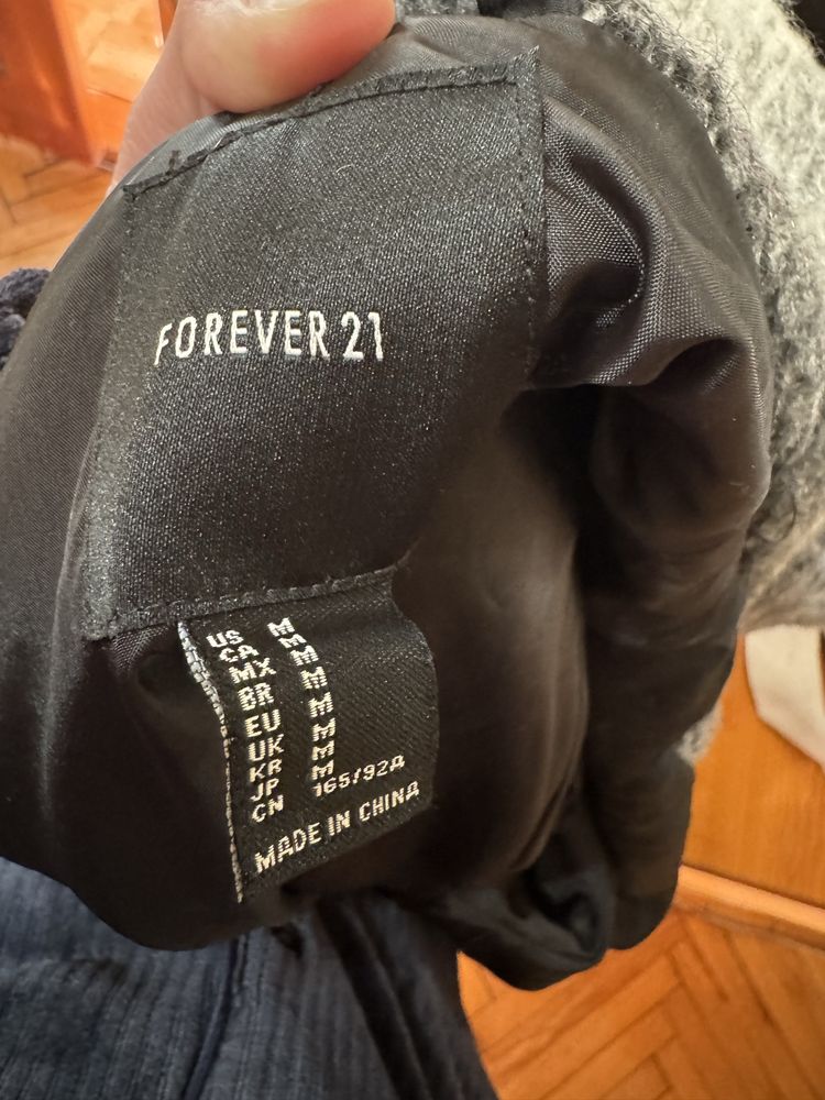 Пальто , куртка жіноча шерсть Forever21