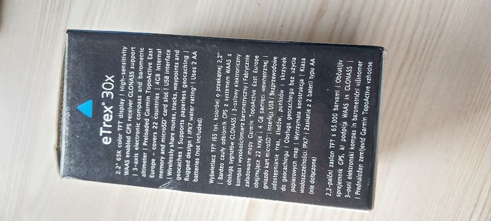 Garmin eTrex 30x – nawigacja, GPS turystyczny + dwa etui, instrukcja