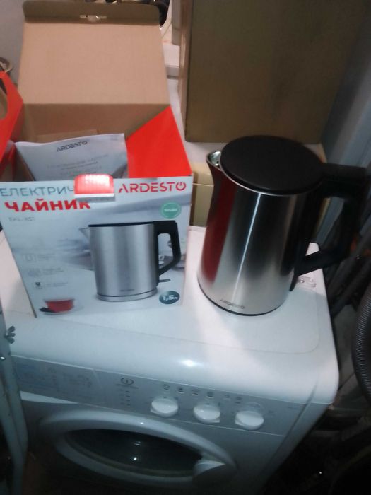 Продам    Чайник ARDESTO новый