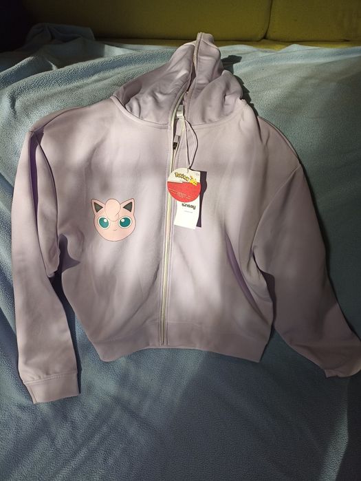 Bluza 164 z pokemonem