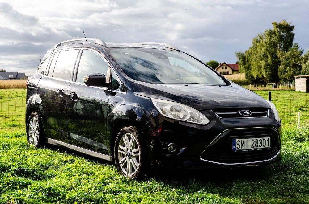 Ford Grand C-MAX Ford Grand C-MAX 1.0 EcoBoost • 7 miejsc • Idealny rodzinny van • 2014