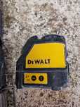 Laser dewalt 2 linhas