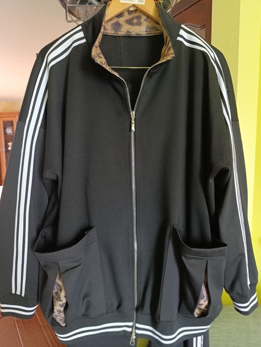 Костюм прогулянковий