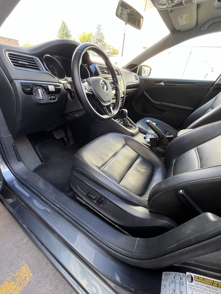 Volkswagen Jetta 2.0 TDI SEL 2015 • Automat • Full opcja • Zadbana
