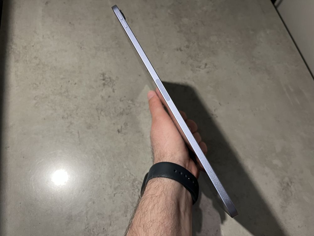  Apple iPad Air 5 10.9 2022 64Gb Wi-Fi Purple
