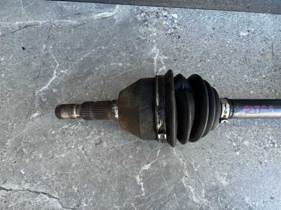 Полуось ШРУС Приводной вал Opel Astra H Zafira B 1.4 1.6
