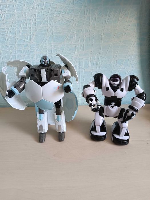 Робот, робот-трансформер