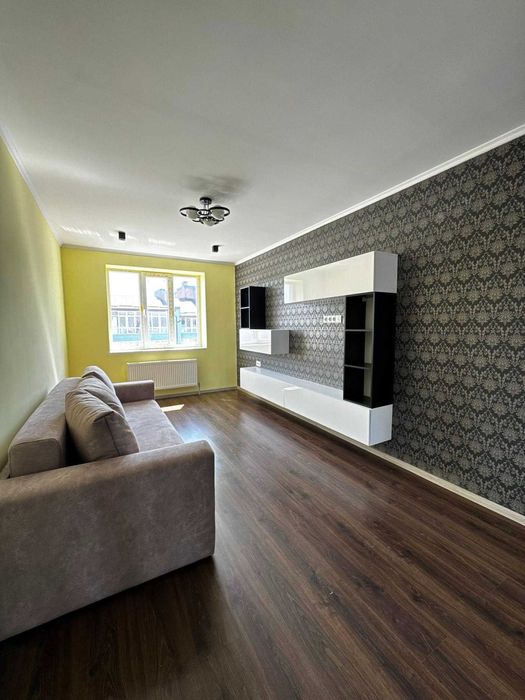 2 кім квартира з ремонтом,вул Національної гвардії