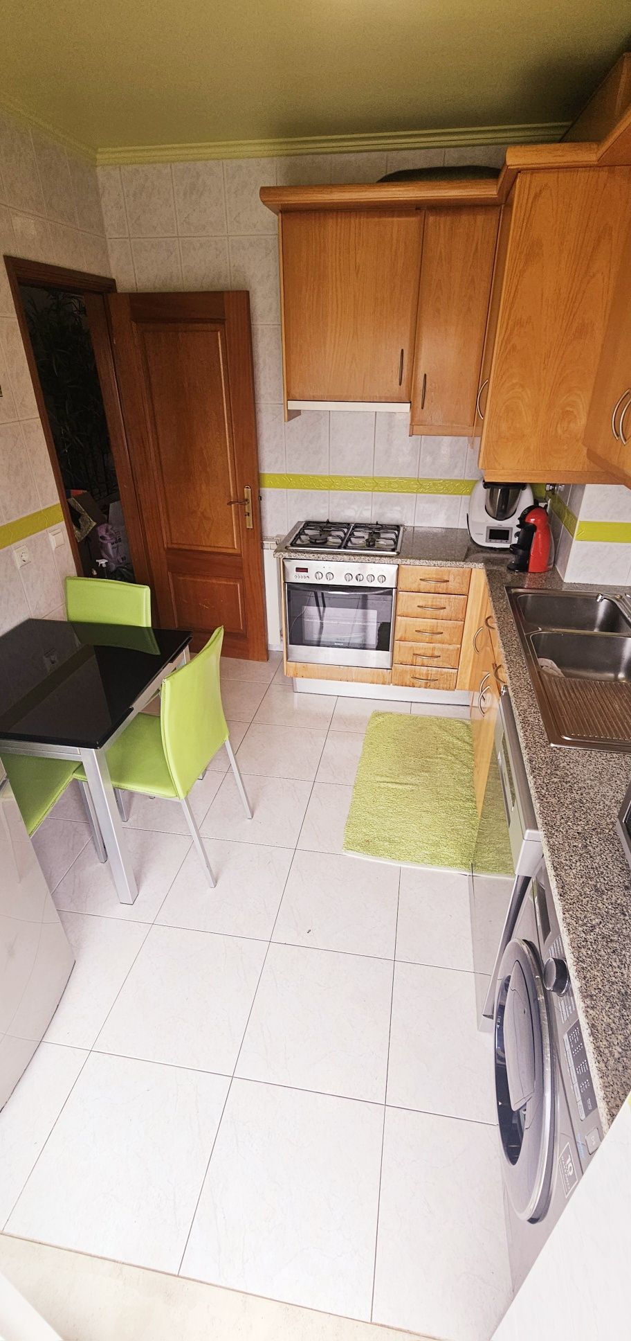 Apartamento T1 mobilado e equipado