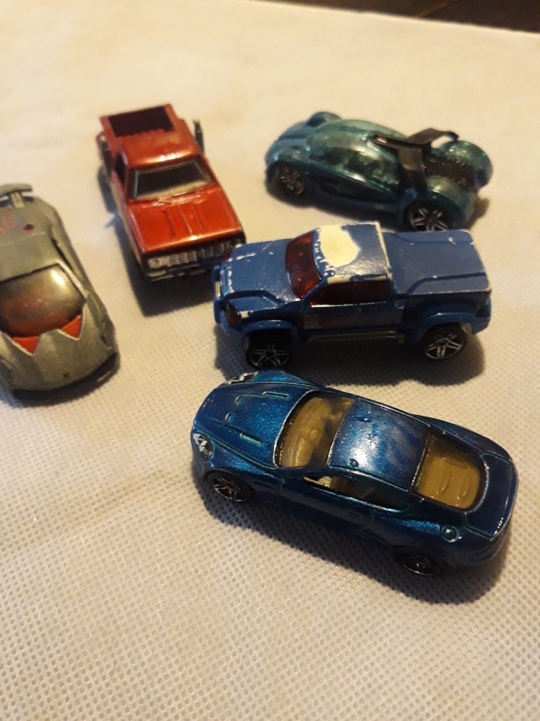 Zestaw Hot Wheels 5szt