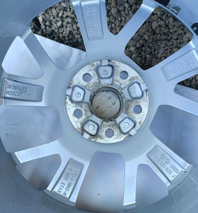 Koła Zimowe Audi Q2 Q3 Q4 Skoda Kodiaq Volkswagen Tiguan 18 Cali 5x112