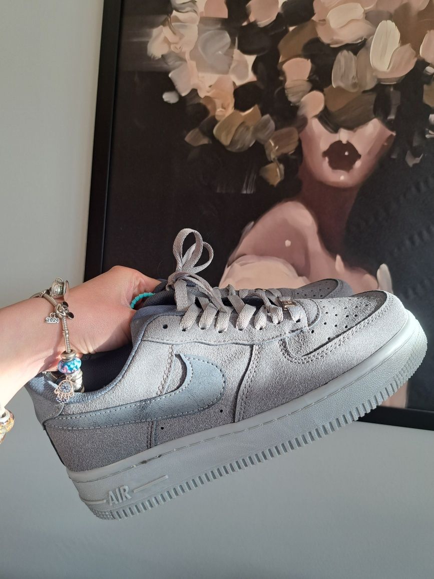 Buty Nike Air Force 1 szare zamszowe, UNIKAT NOWE r.39 Nike AF-1 gray