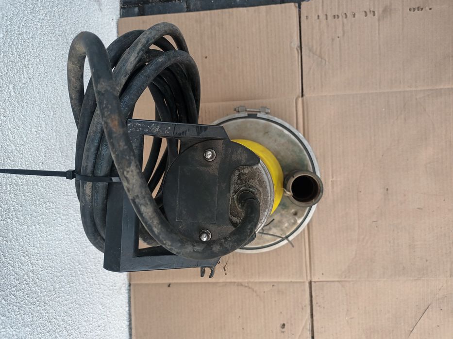 Pompa drenażowa do brudnej wody. KSB AMA DRAINER A 407  SD/10