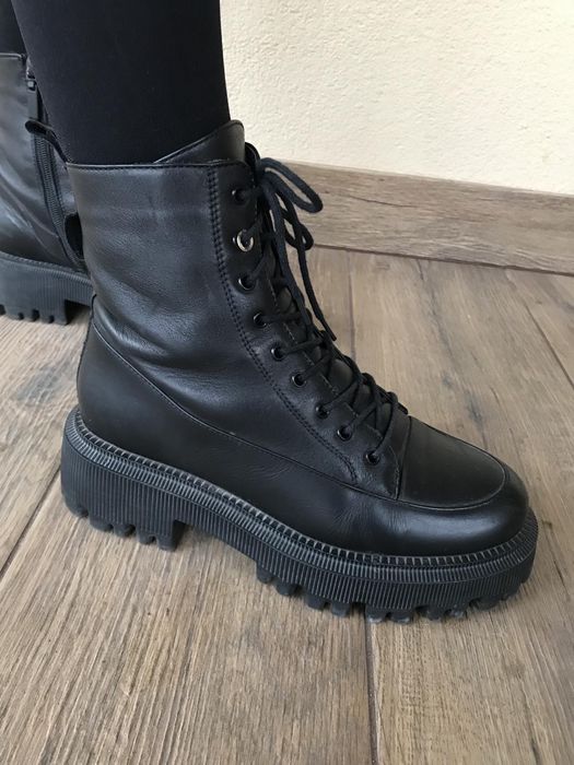 Стильні зимові чоботи