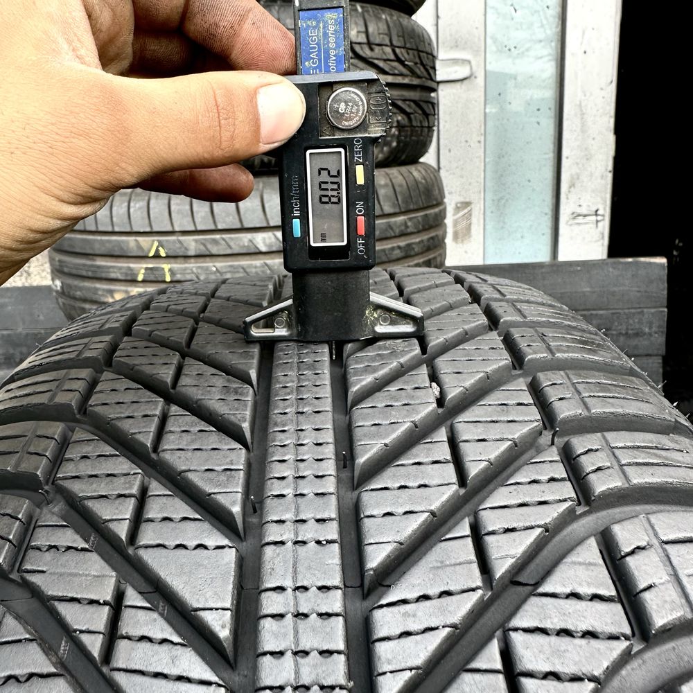 255/55/18 Goodyear Vector 4Season | КАК НОВЫЕ | всесезонные шины