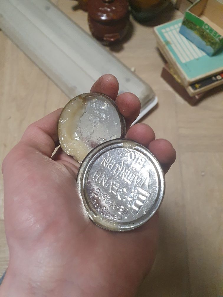 Баночки жестяные ссср