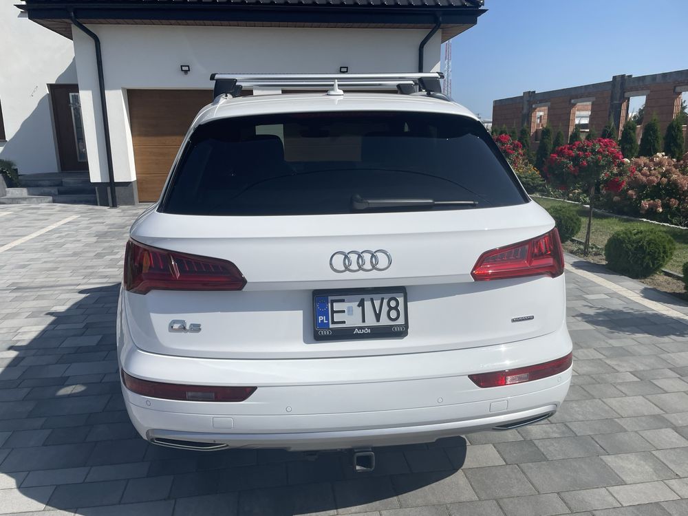 Audi Q5 2.0 45TFSI *252KM* *Bezwypadkowy* FILM * FULL OPCJA