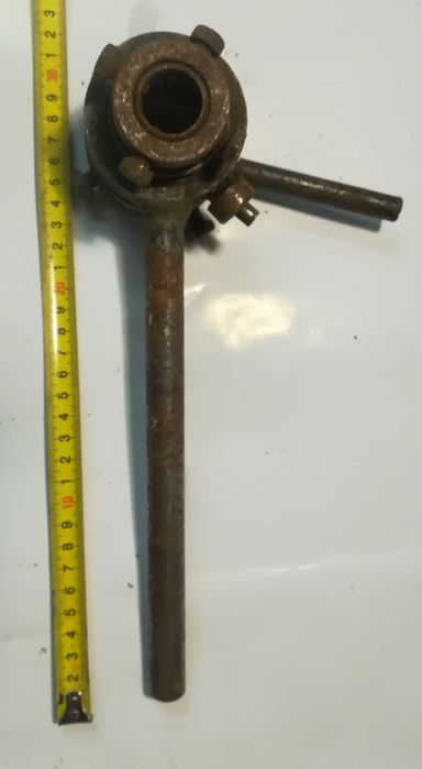 Клупп нарезатель резьбы