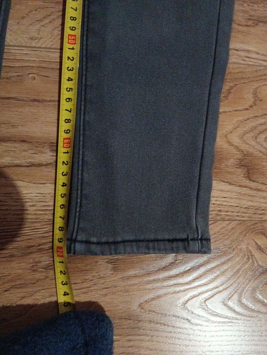 Джинси утеплені 28 розмір