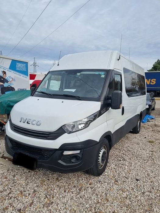 Iveco Daily 9 osobowe Zabudowa VIP Webasto