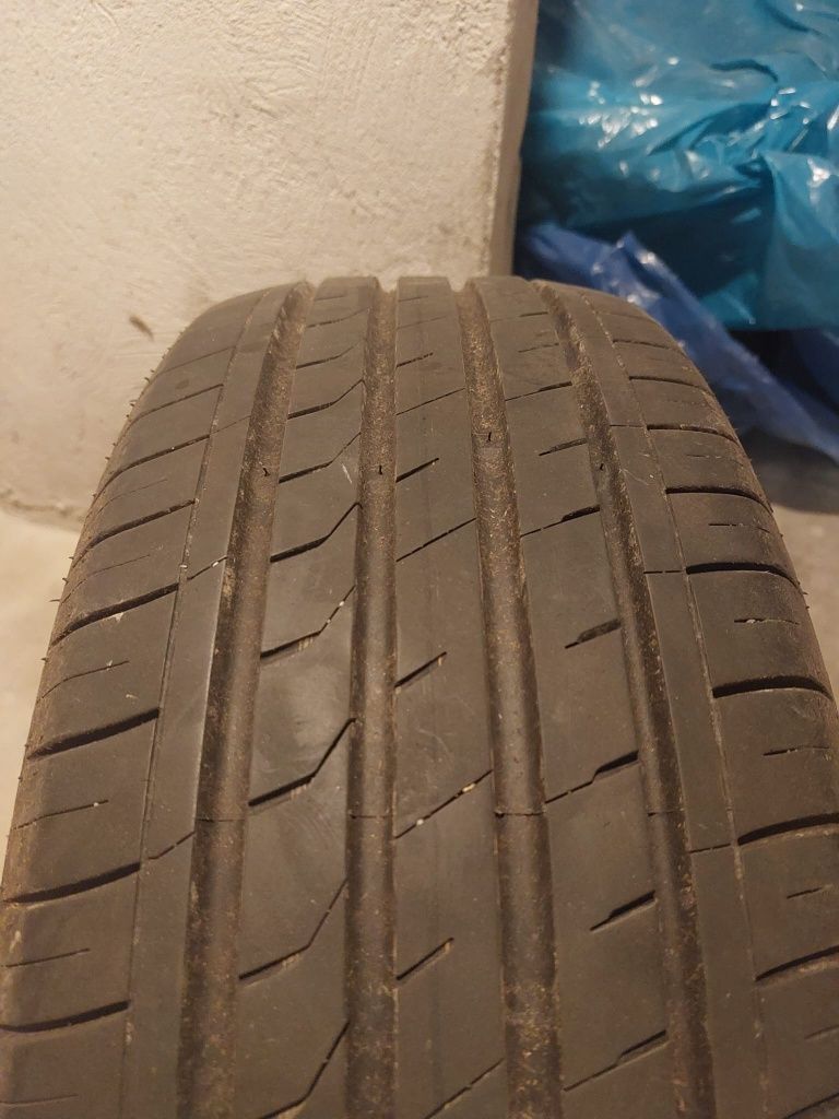 Opony letnie Nexen n fera su1 215/60 r16