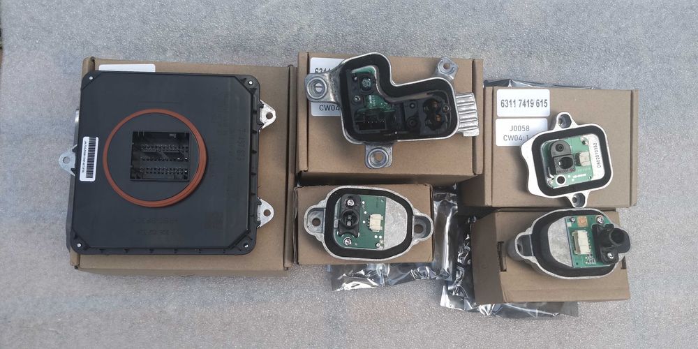 BMW F30/31 Lampy przednie -osprzęt kpl, L lub P