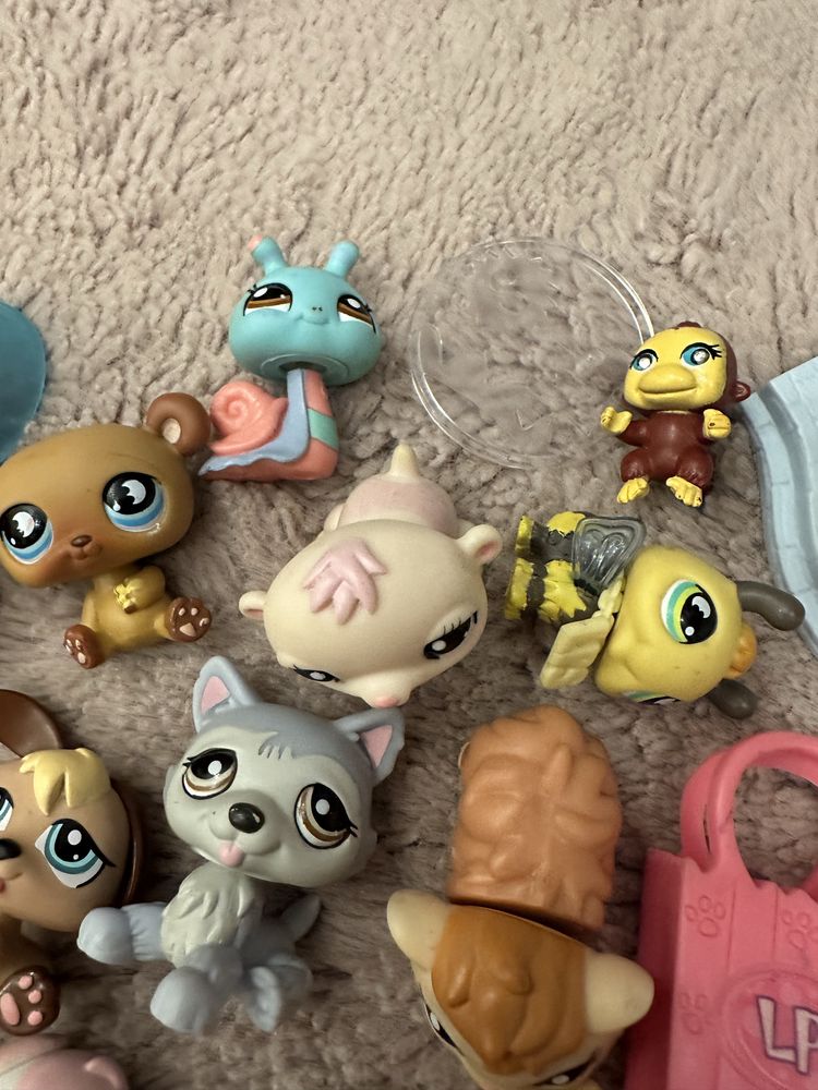Zestaw figurek littlest pet shop lsp oraz akcesoriów i dodatków
