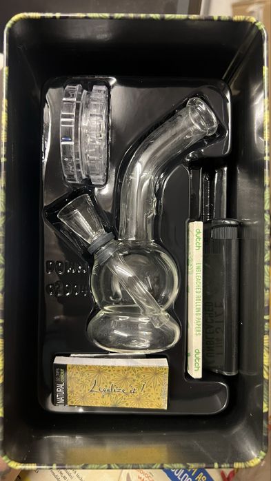 Kit para Fumar – Bong de Vidro + Grinder + Papéis + Filtros (Novo)