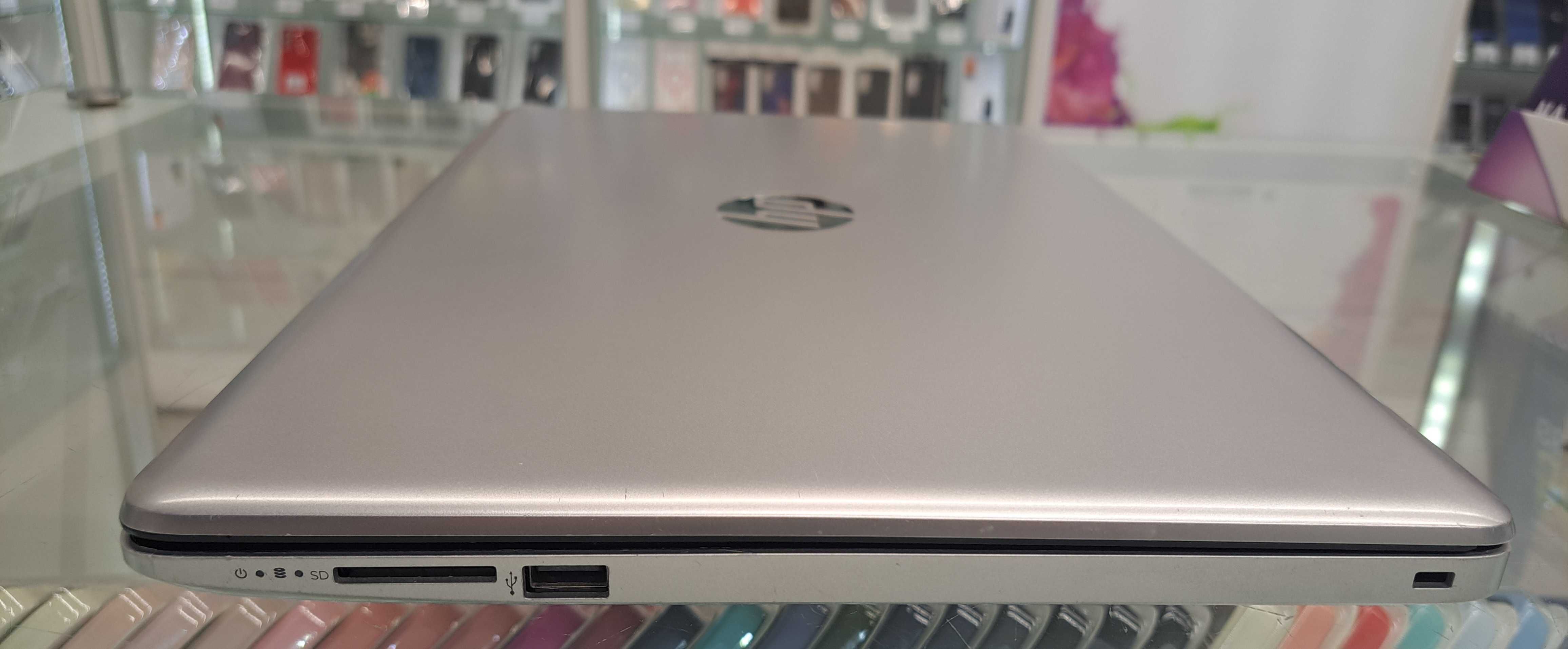 Laptop HP 15-da0015nw używany