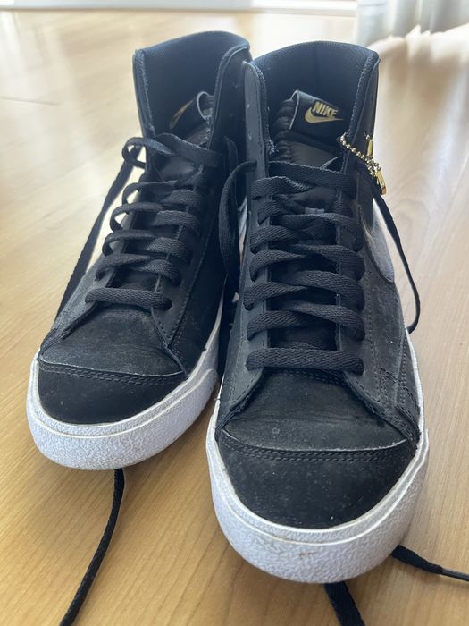 Tenis nike blaze em otimo estado raramente usados