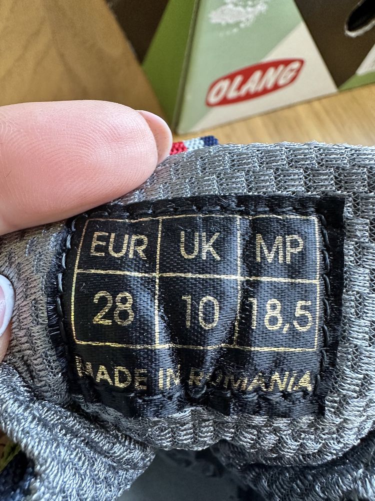 Olang 28 buty dzieciece trekking turystczne trzewiki codzienne