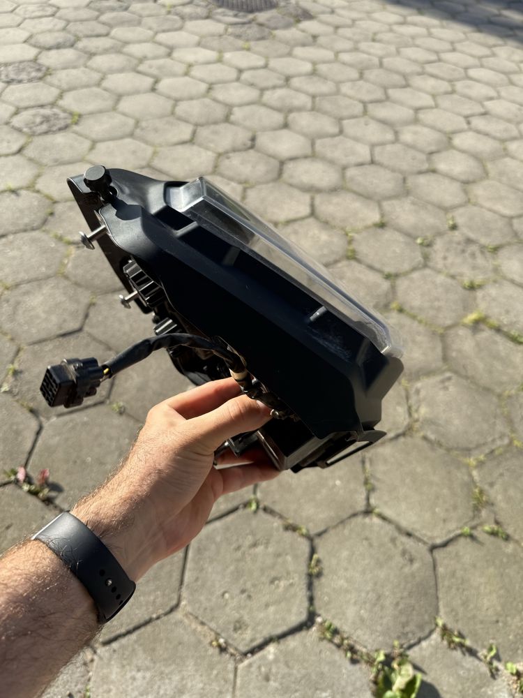 Reflektor lampa yamaha tenere 700
