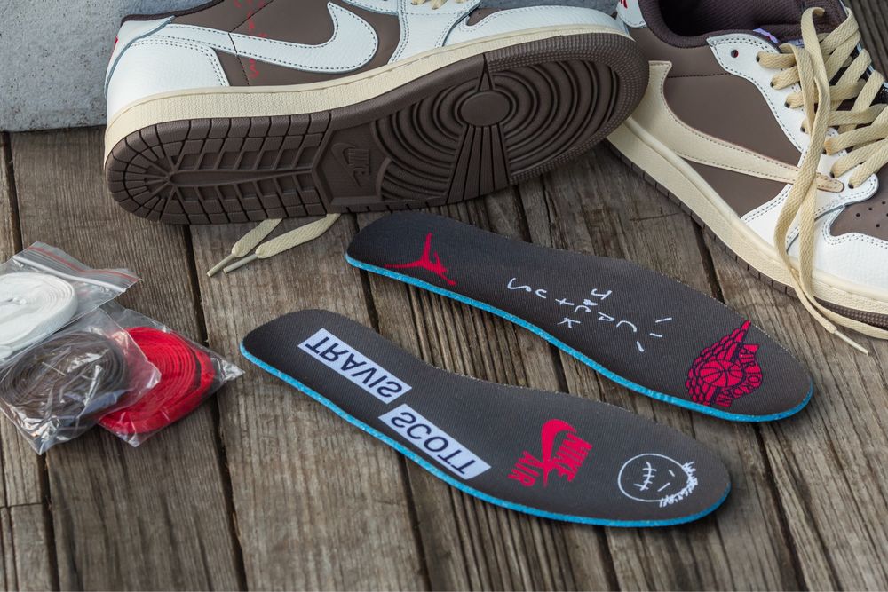 Кросівки Nike Air Jordan Retro 1 Low x Travis Scott OG “Revers Mocha”