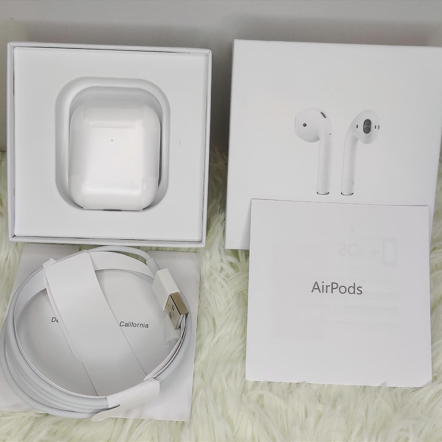 Бездротові навушники Apple Airpods/ Беспроводные наушники епл