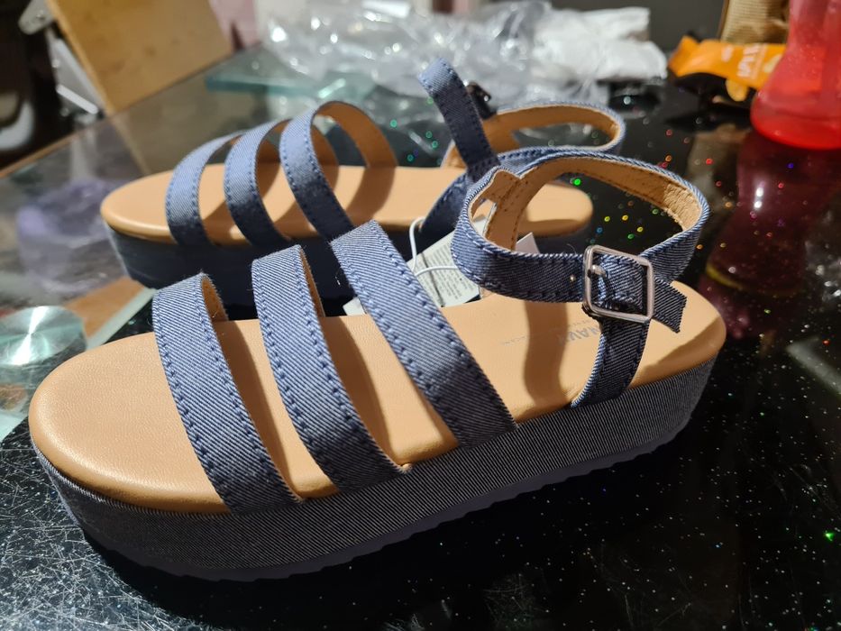 Дитячі босоніжки Old Navy, розмір 13, 20 см