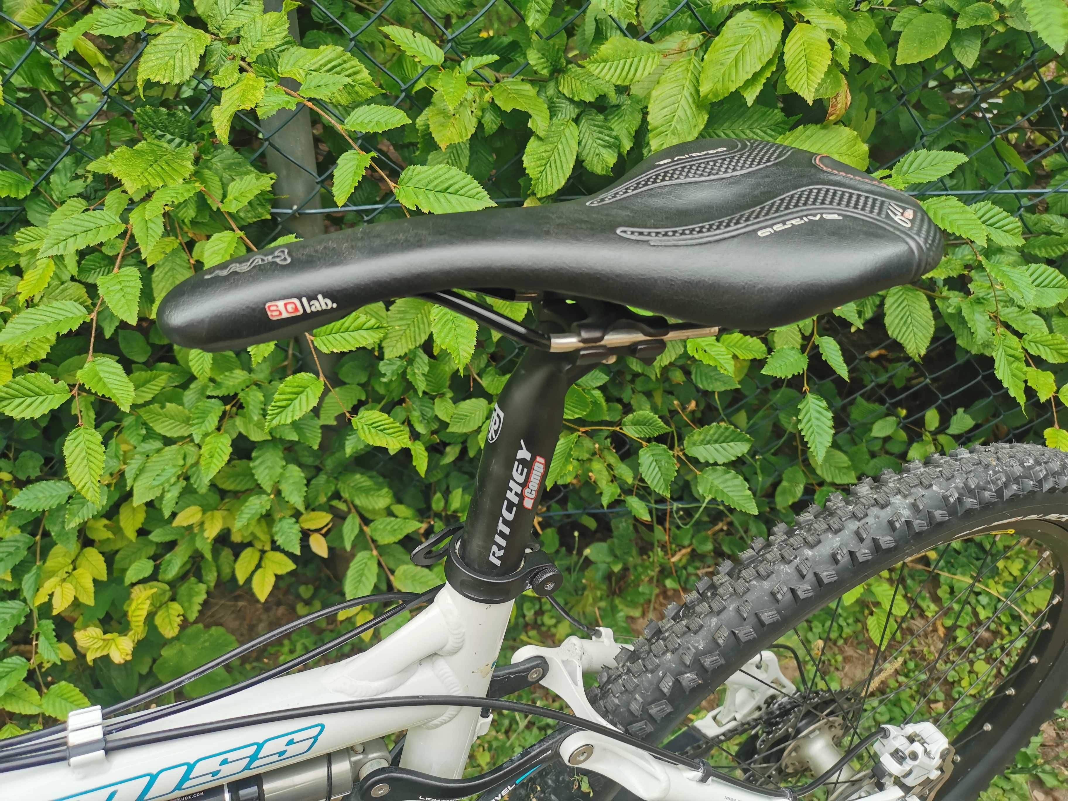 Rower MTB Ghost RT7500 Rama S DeoreXT FOX SQLab Damski Full