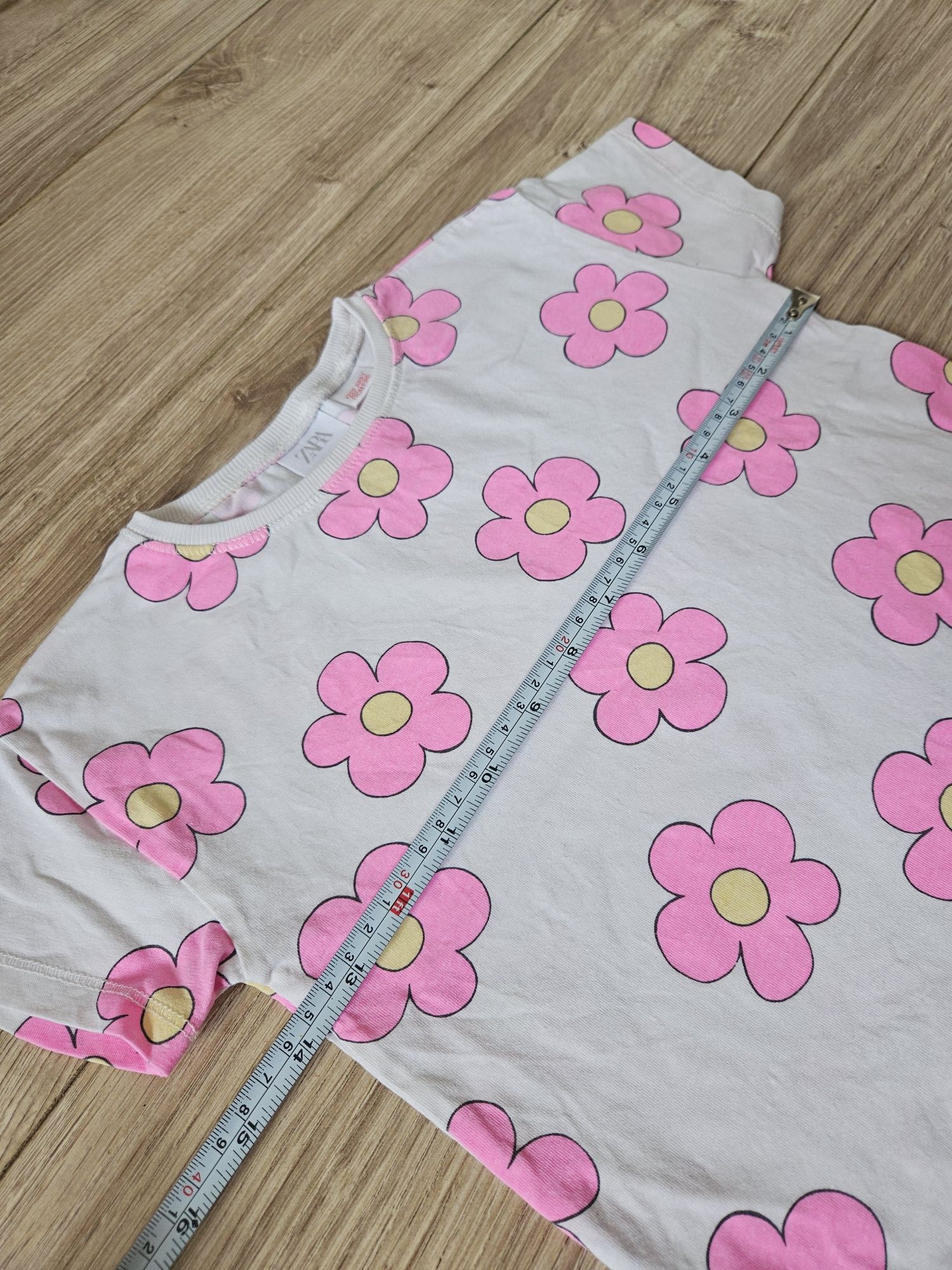 Koszulka t-shirt w kwiatki kwiatuszki różowe Zara r104