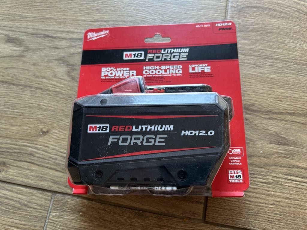 Nowa Bateria Milwaukee M18 Forge 12 AH