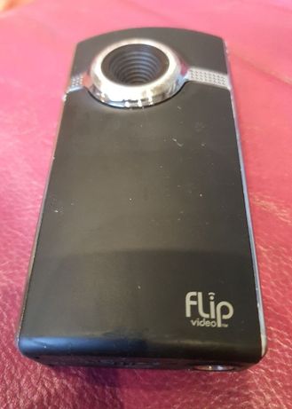 Kamera wideo Flip UltraHD - czarna, 8 GB, 2 godziny (3. generacji)