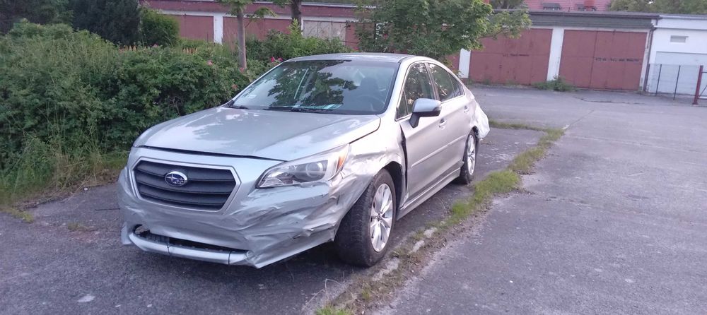 Subaru Legacy 2.5 benzyna 2017 37 TKM!!! 4x4 Zarejestrowany w PL