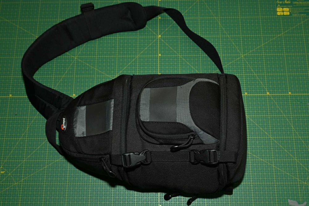 Plecak LOWEPRO SlingShot 100AW