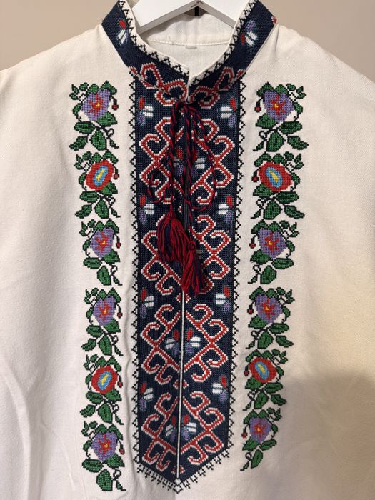 Вишиванка на хлопчика10-13 років