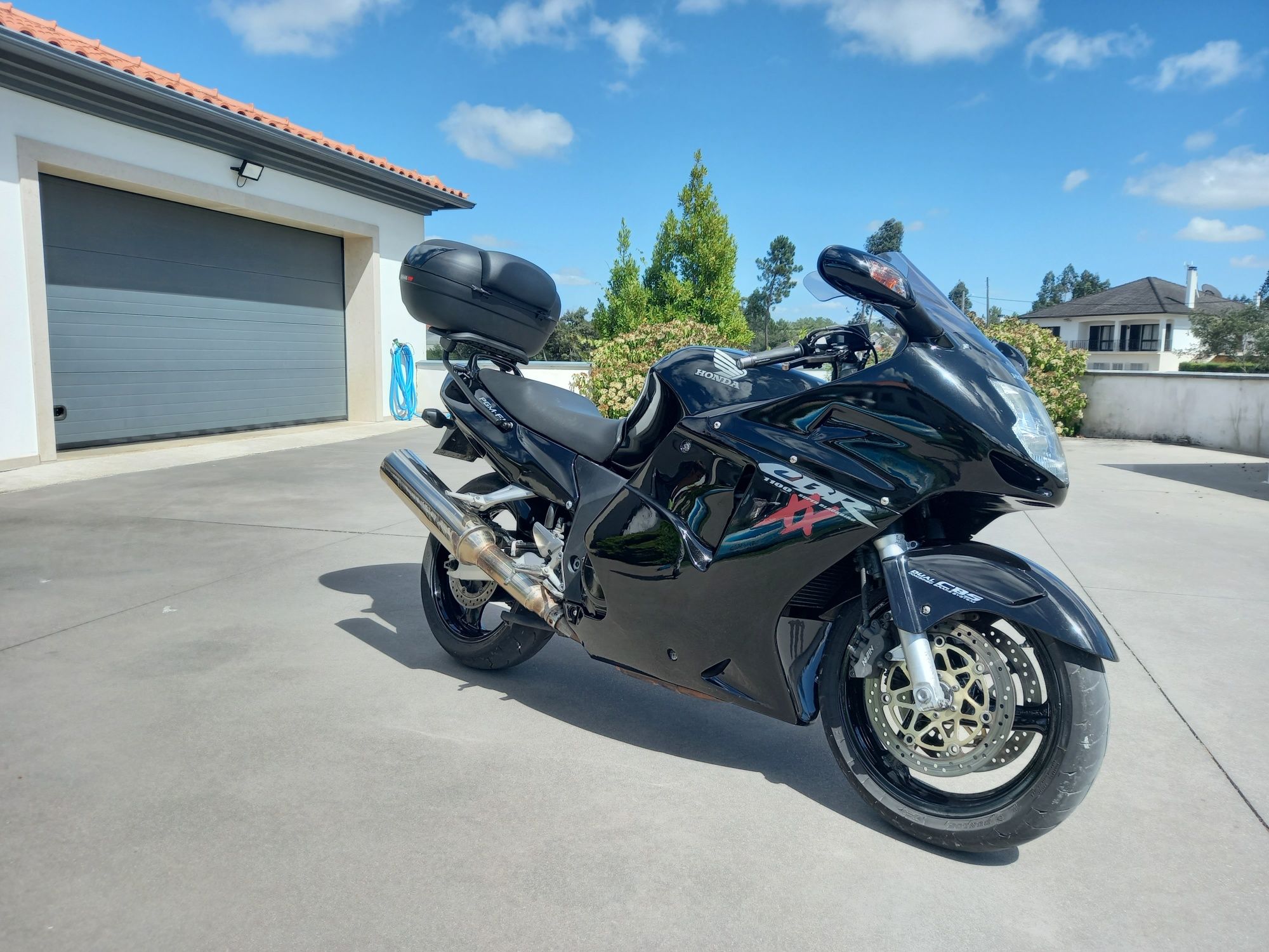 Honda cbr 1100xx super black bird de 2001