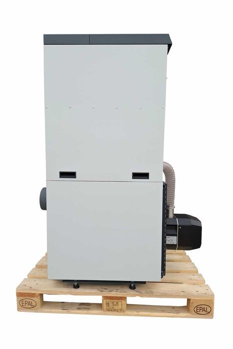 Piec na pellet kocioł typu Slim 15 kW z rotacyjnym palnikiem Kipi eco5