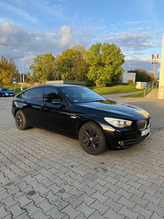 BMW 5GT BMW 530d F07 (2010) N57