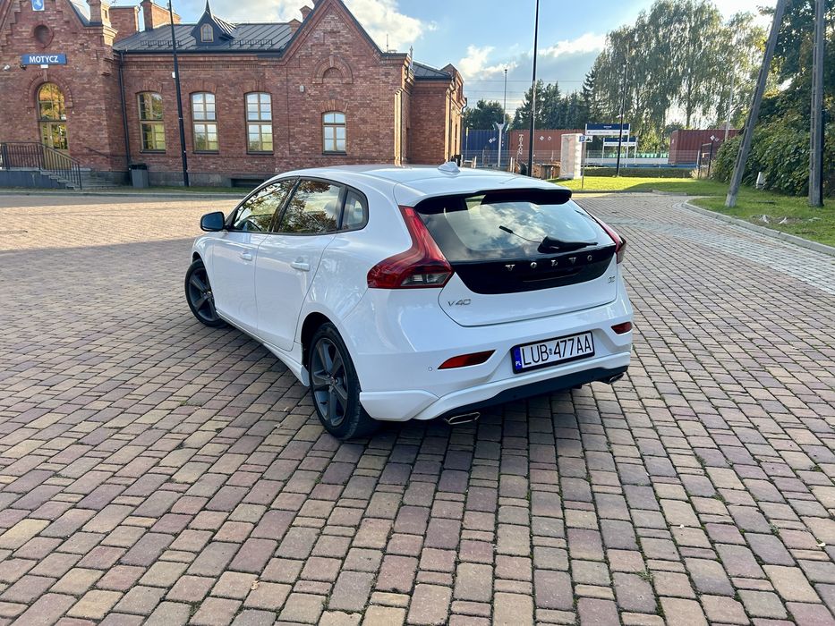 Volvo v40 2013r / nowy rozrząd i sprzęgło / zadbane /