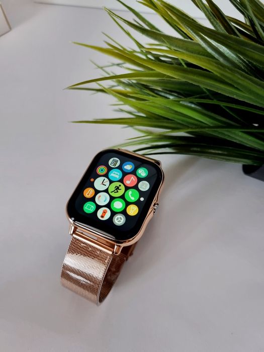 Złoty smartwatch